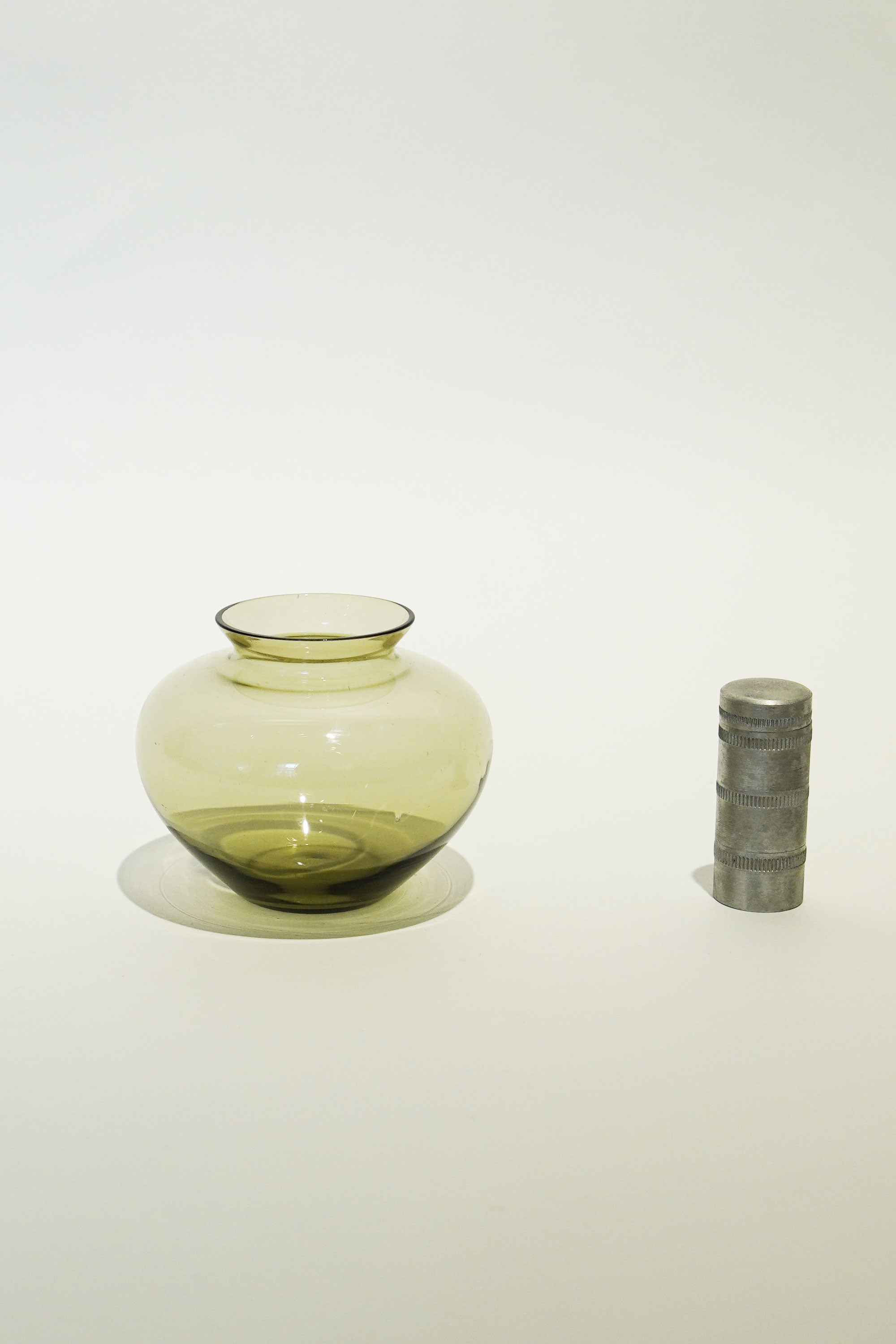 新発売 ガラス花瓶A-3 ヴィンテージ ガラスベース [ウィルヘルム 花瓶・フラワースタンド