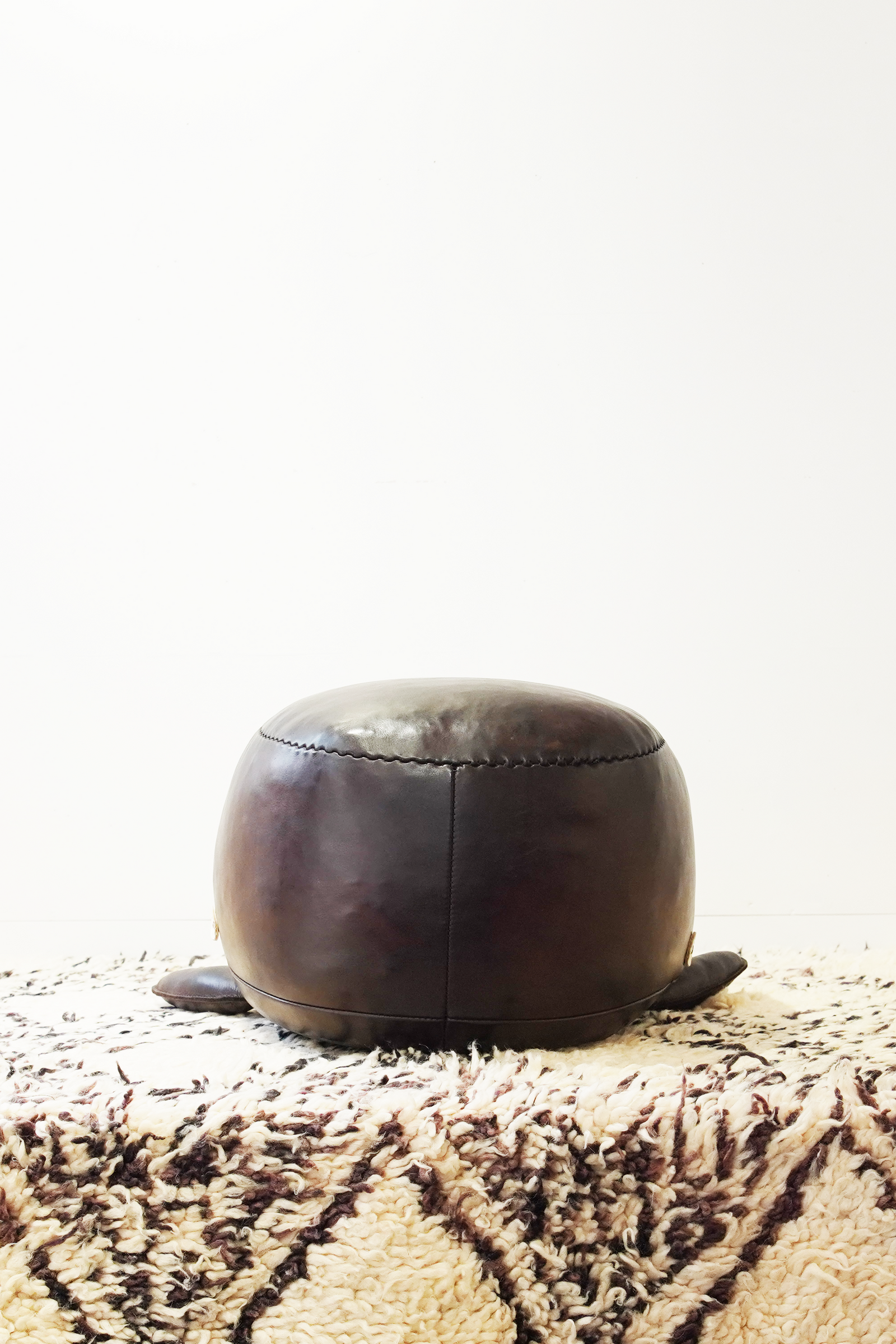 OMERSA VINTAGE WHALE MEDIUM PRE – SwTRAS