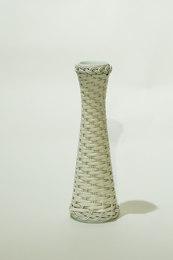 PORCELAIN VASE   VINTAGE OP ART VASE