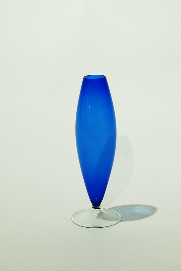 LIGHT GLASS VASE NR-587　Lauscha VINTAGE FLOWERVASE