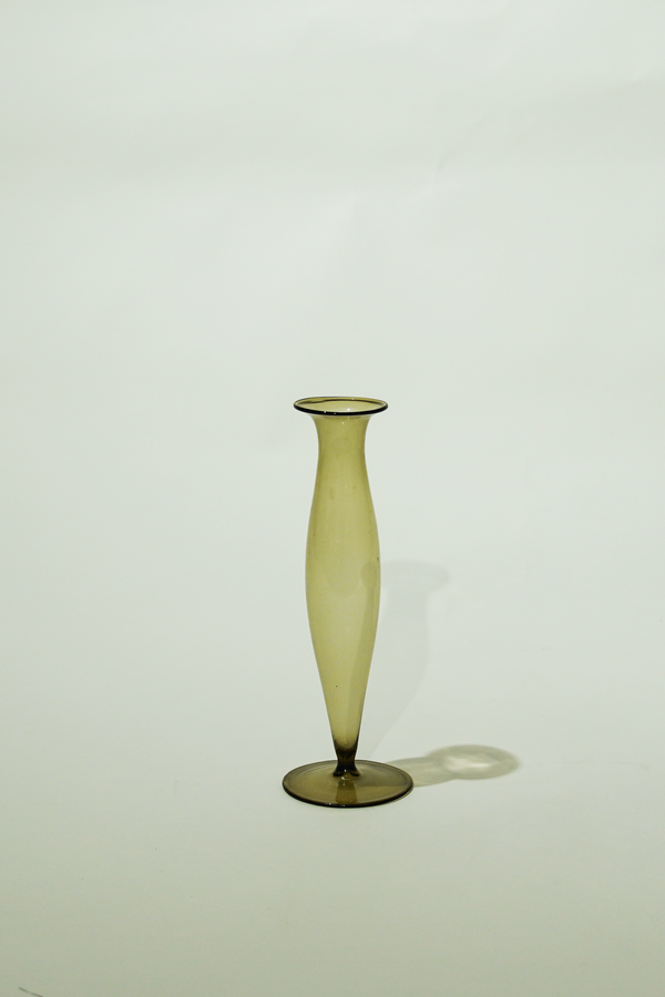 LIGHT GLASS-26  NR-KR-198　Lauscha(ラウシャ）吹きガラスフラワーベース