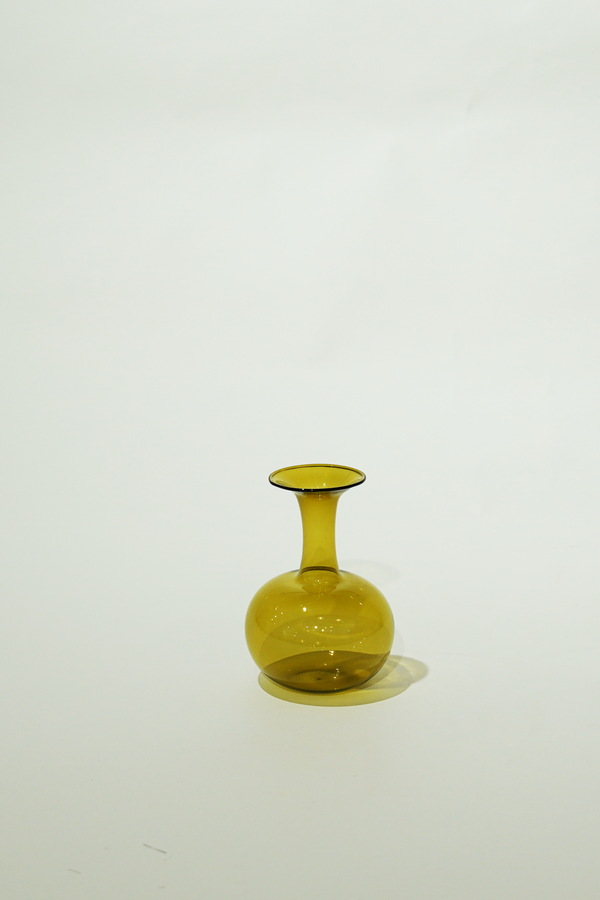 LIGHT GLASS VASE-64 NR-KR-369　Lauscha VINTAGE FLOWERVASE