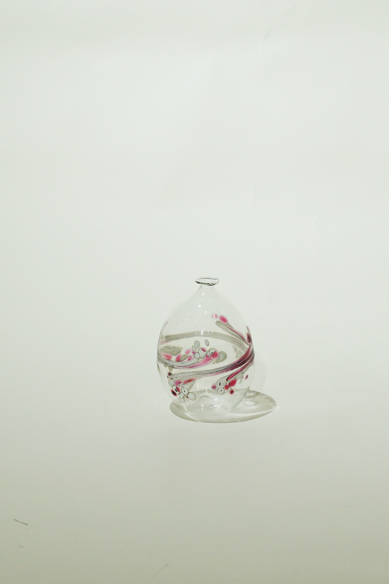 LIGHT GLASS-83  NR-KR-388　Lauscha VINTAGE FLOWERVASE