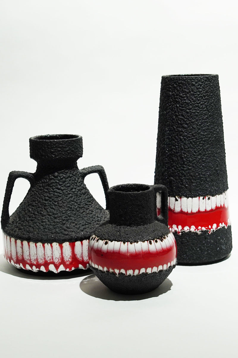 Schlossberg Ceramic Vase　Fat Lava Ceramics red, black, white NR15-45