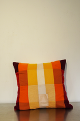 AVANI　Cashmere Patchwork Cushion   M-J　ICON 　カシミアパッチワーククッション　M-J　 象徴