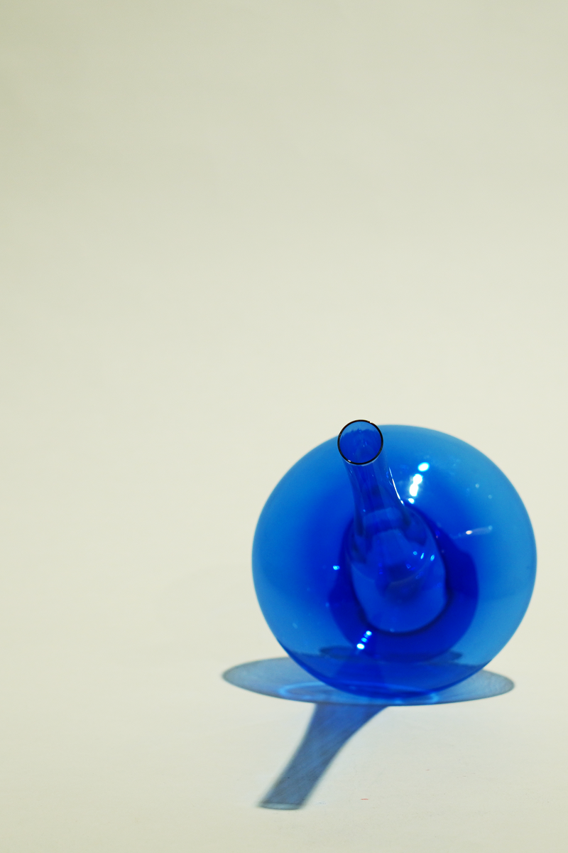 LIGHT GLASS VASE-102 NR-KR-407　Lauscha(ラウシャ）吹きガラスフラワーベース