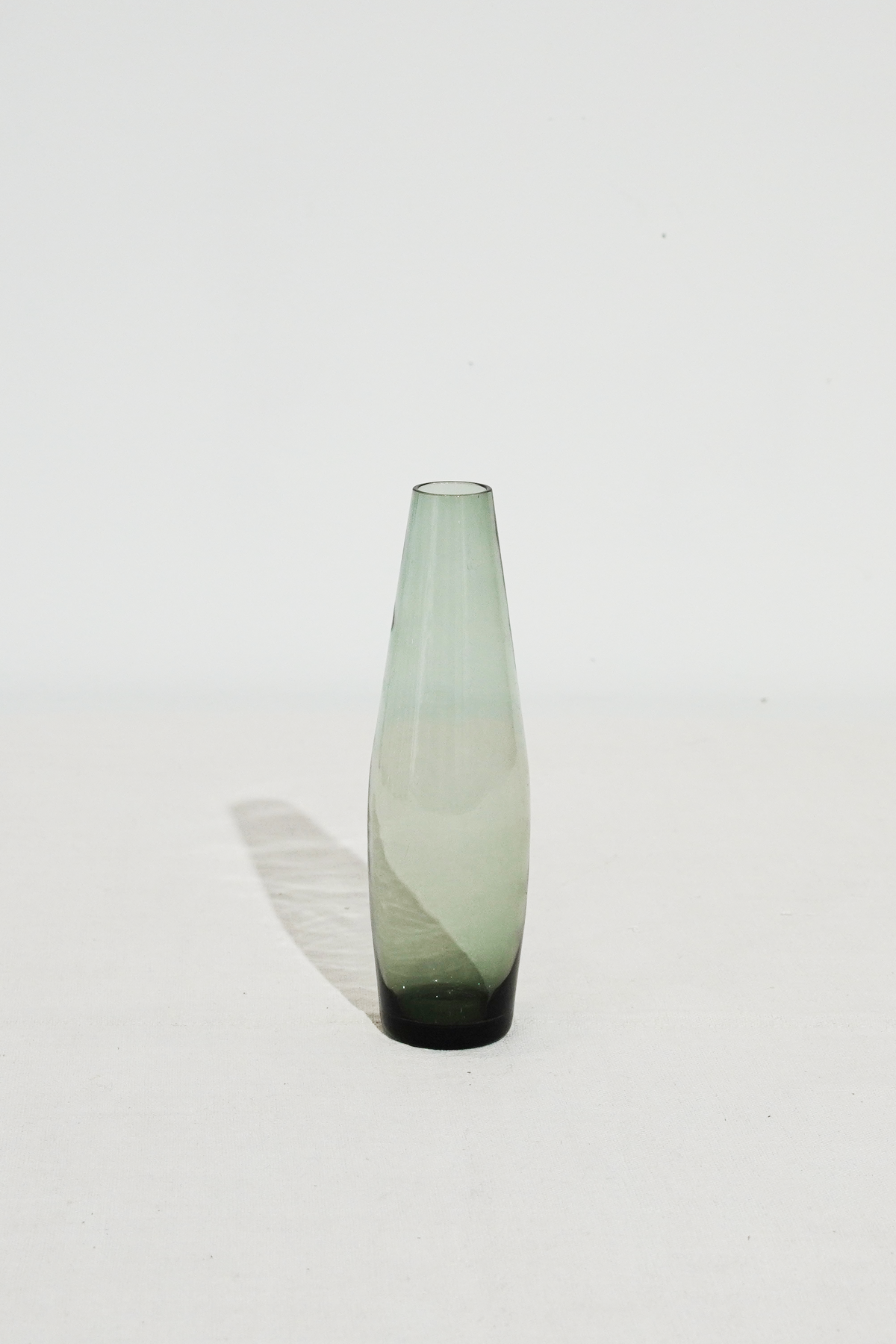 VINTAGE FLOWER VASE – SwTRAS