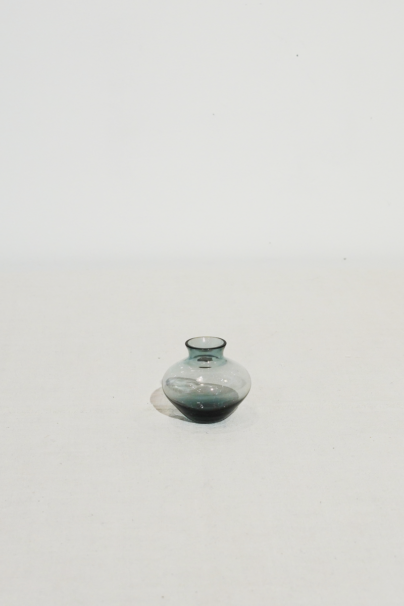 Vintage Glass Flower Vase ヴィンテージ ガラスベース [ウィルヘルム