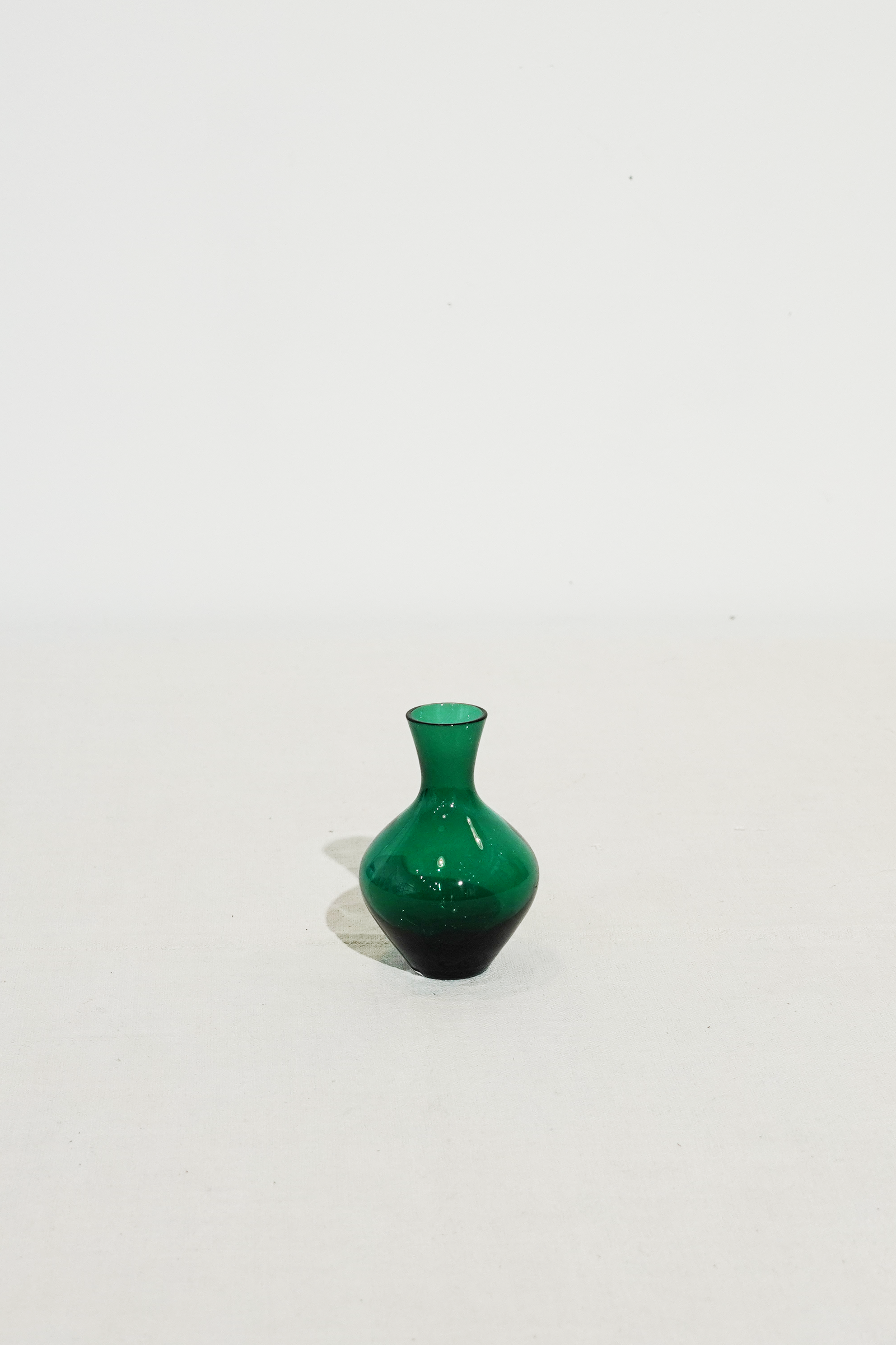 Vintage Glass Flower Vase ヴィンテージ ガラスベース [ウィルヘルム