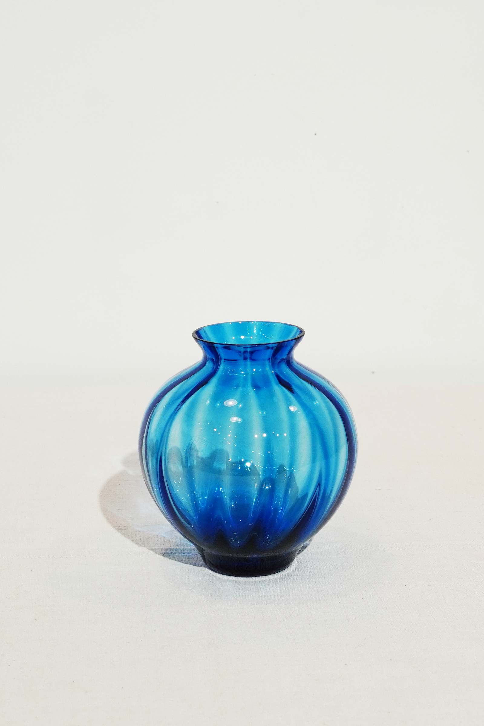 Vintage Glass Flower Vase ヴィンテージ ガラスベース [ウィルヘルム