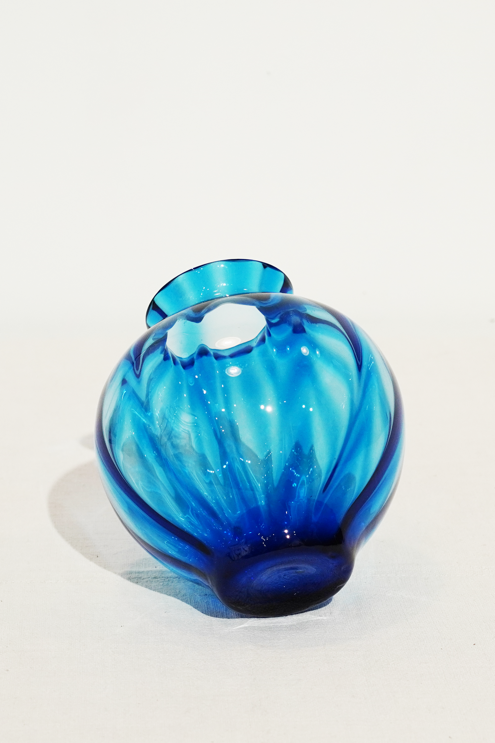 Vintage Glass Flower Vase ヴィンテージ ガラスベース [ウィルヘルム
