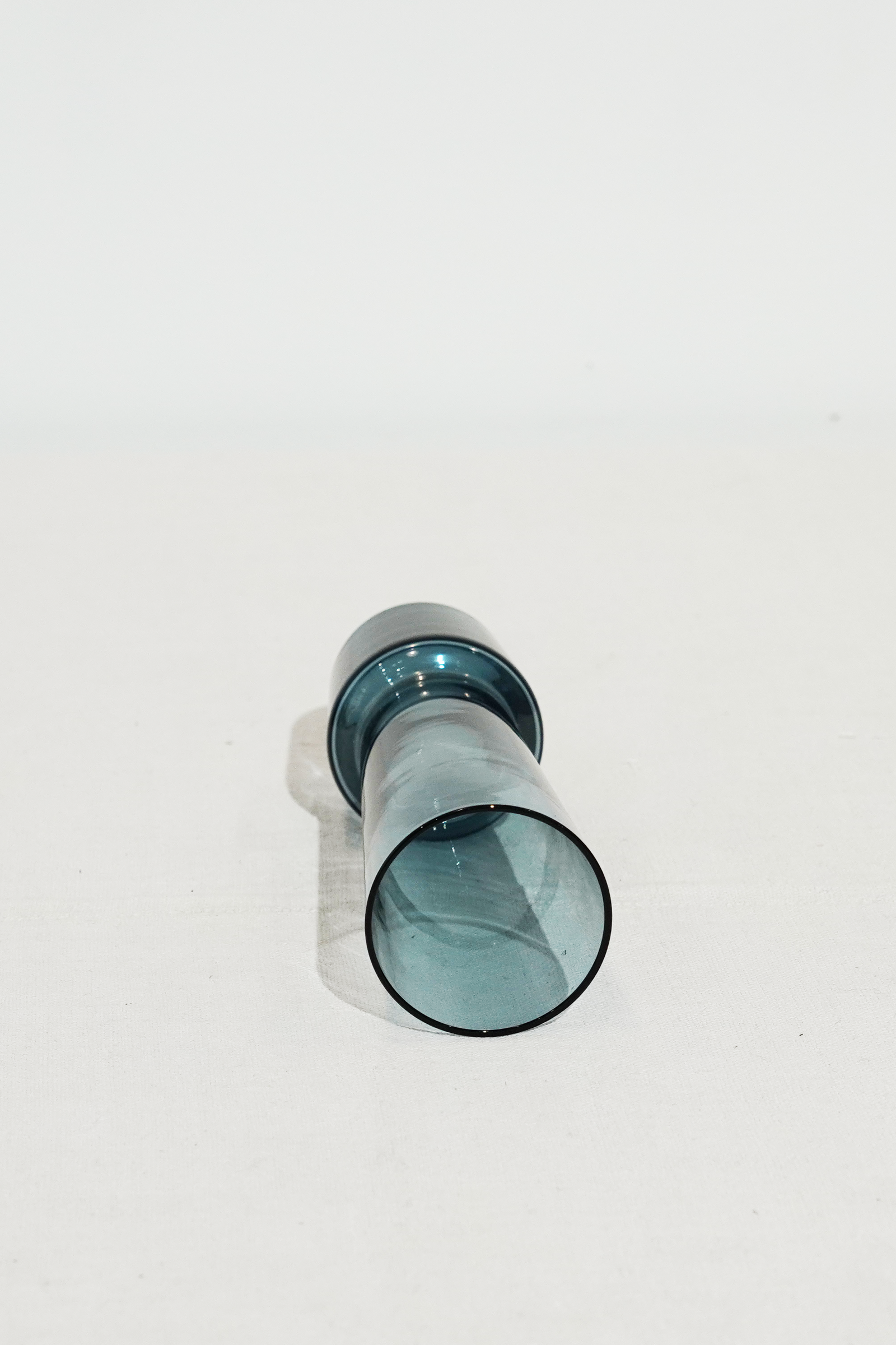 Vintage Glass Flower Vase ヴィンテージ ガラスベース [ウィルヘルム