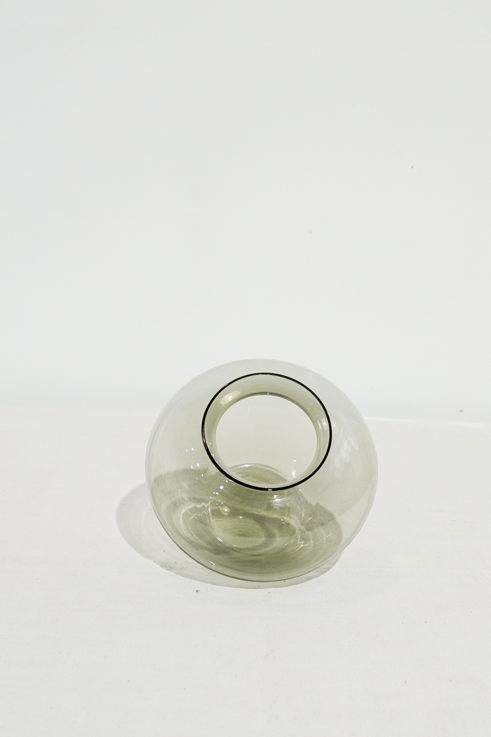 Vintage Glass Flower Vase ヴィンテージ ガラスベース [ウィルヘルム