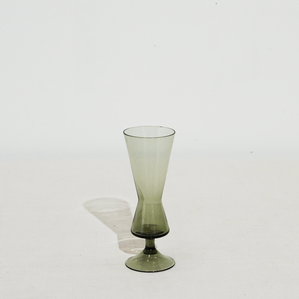 Vintage Glass Flower Vase ヴィンテージ ガラスベース [ウィルヘルム