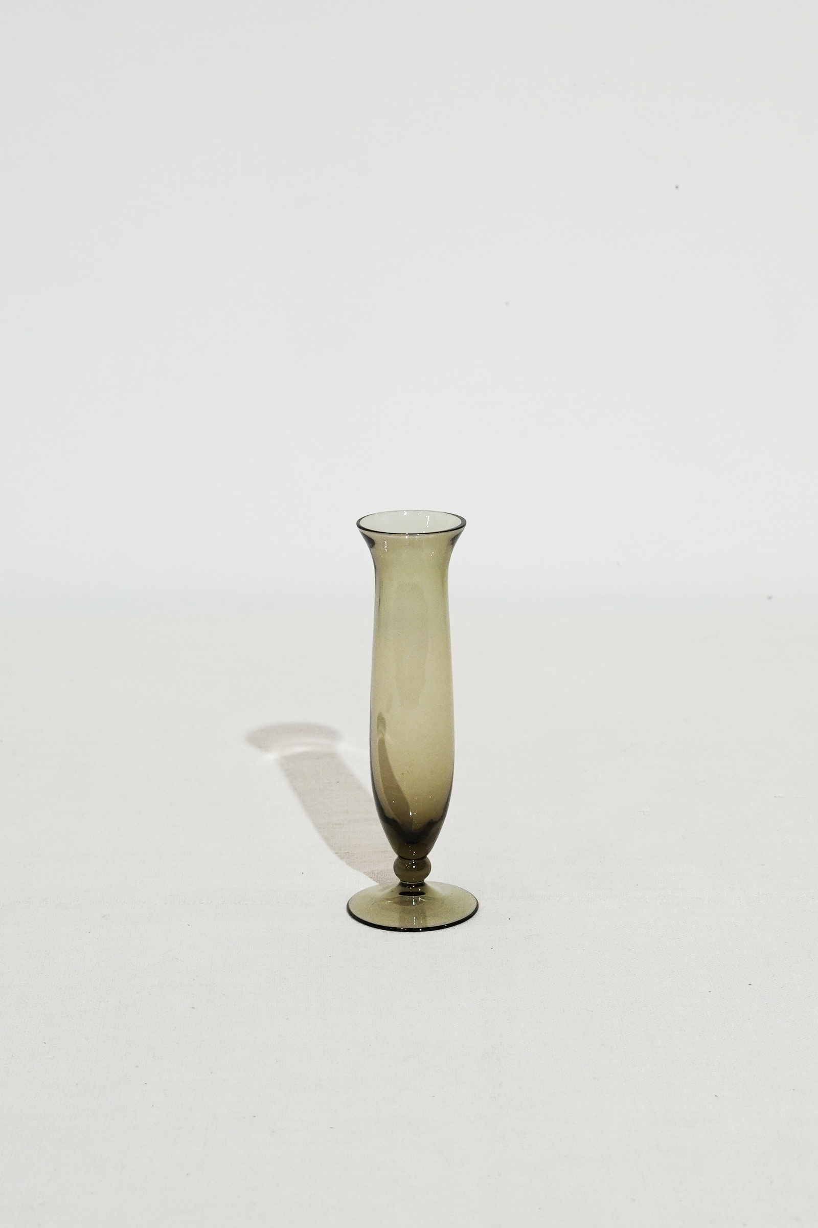 Vintage Glass Flower Vase ヴィンテージ ガラスベース [ウィルヘルム