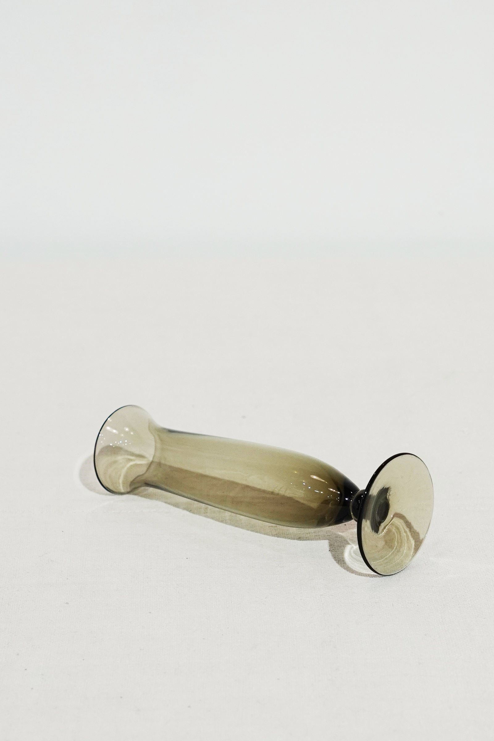 Vintage Glass Flower Vase ヴィンテージ ガラスベース [ウィルヘルム