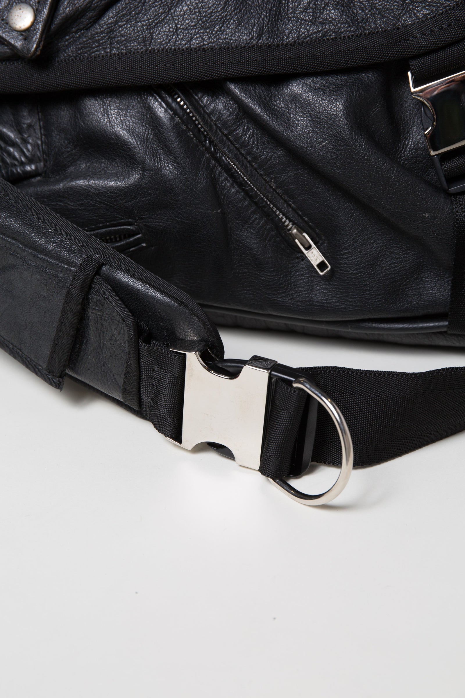 1982114251 Riders Messenger Bag BLACK – SwTRAS